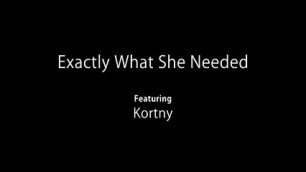Stunning Blonde Floosy Kortny Gets Nailed