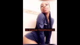 Her Snapchat: TherealHoneymoe! she Suck Dick