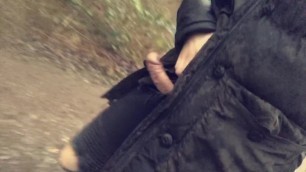 Flashing my Cock on a Walk