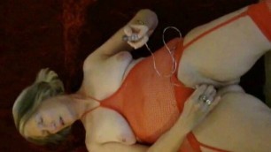 Nasty Slut Puts On A Toy Show And Cums