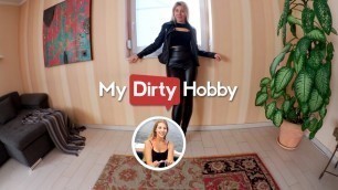 Dirty Blonde Sarah_Secret Has A Cool Idea Of Testing Which Asshole Is Tighter Hers Or His Toy's - MyDirtyHobby